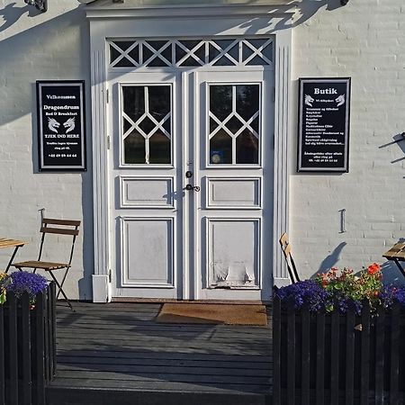 Dragondrum Bed & Kitchen Ullerslev Exterior photo