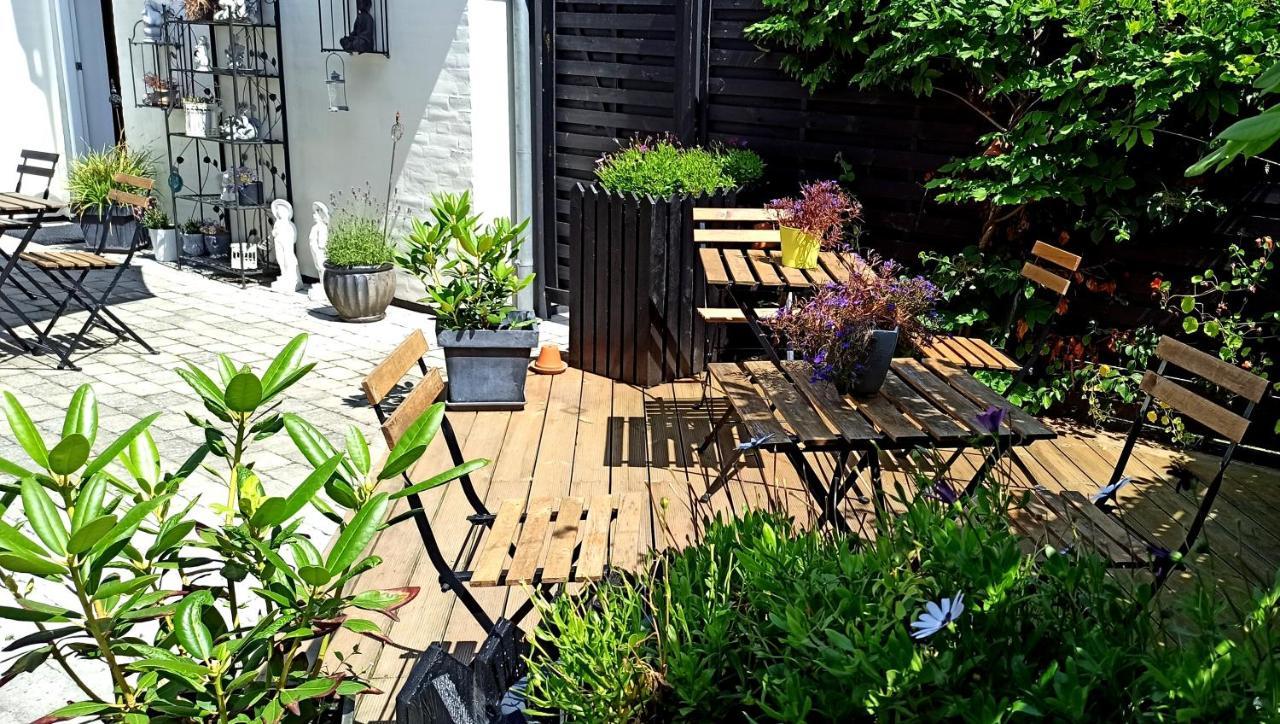 Dragondrum Bed & Kitchen Ullerslev Exterior photo