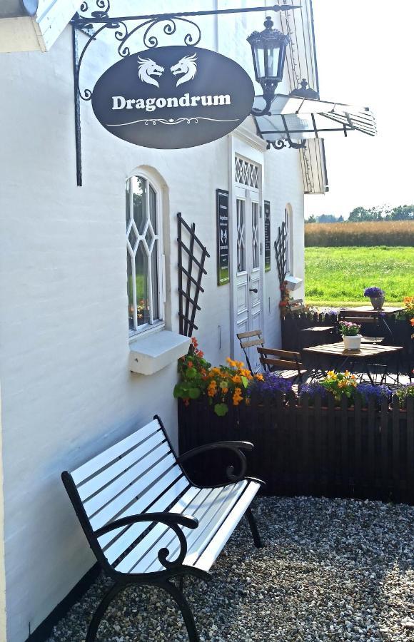 Dragondrum Bed & Kitchen Ullerslev Exterior photo