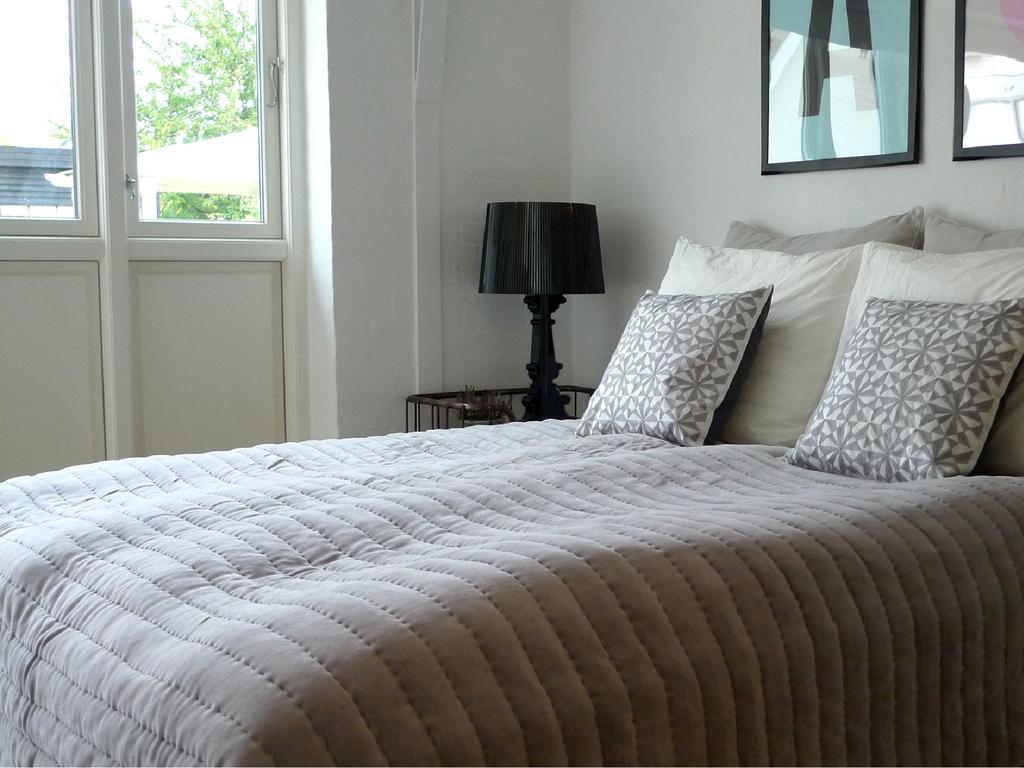 Dragondrum Bed & Kitchen Ullerslev Exterior photo
