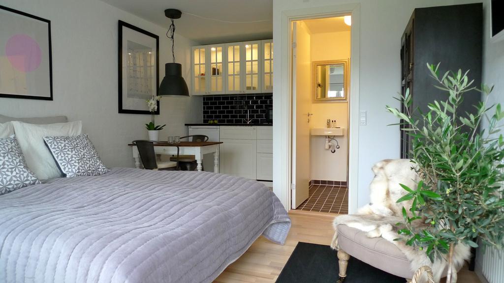 Dragondrum Bed & Kitchen Ullerslev Exterior photo